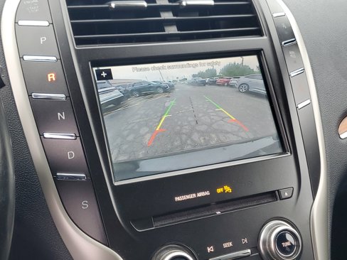 Used 2019 Lincoln MKC Select w/ MKC Climate Package image 17
