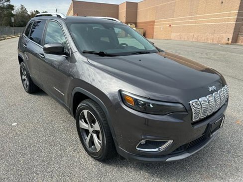 Used 2019 Jeep Cherokee Limited w/ Luxury Group image 35