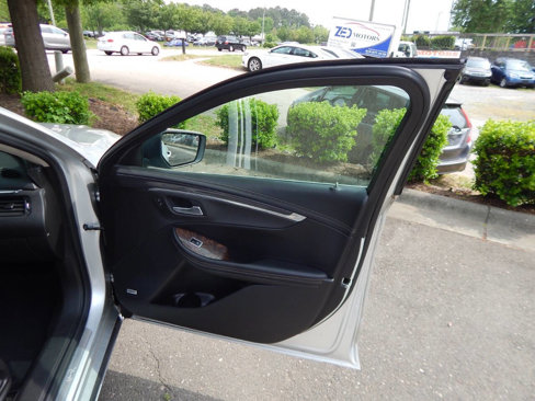Used 2015 Chevrolet Impala LTZ image 59