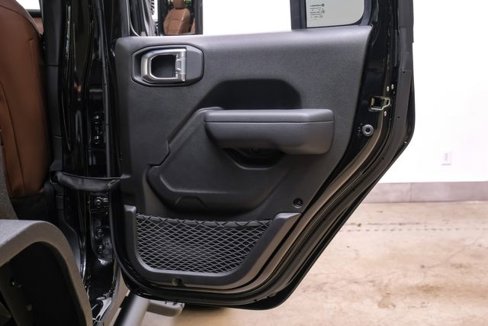 Used 2024 Jeep Wrangler Unlimited Sport image 90