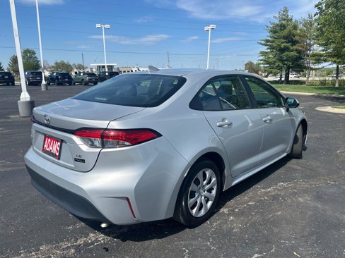 Used 2023 Toyota Corolla LE image 9