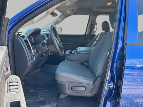 Used 2015 RAM 1500 Express image 10