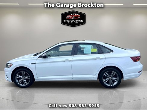 Used 2019 Volkswagen Jetta R-Line image 1