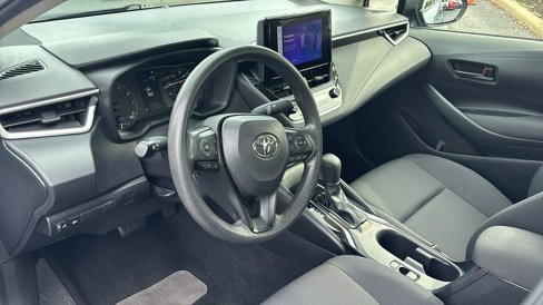 Used 2023 Toyota Corolla LE image 23