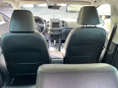 Used 2017 Volkswagen Tiguan Wolfsburg Edition image 14