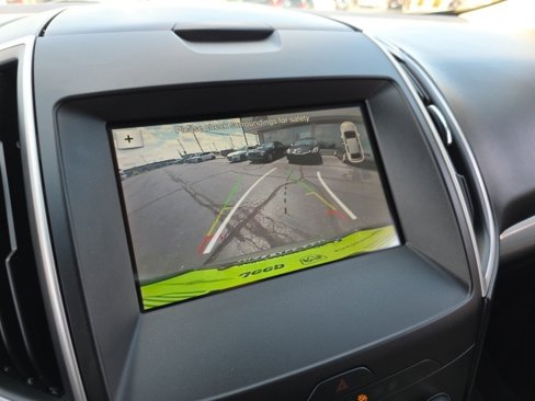 Used 2019 Ford Edge SEL image 24