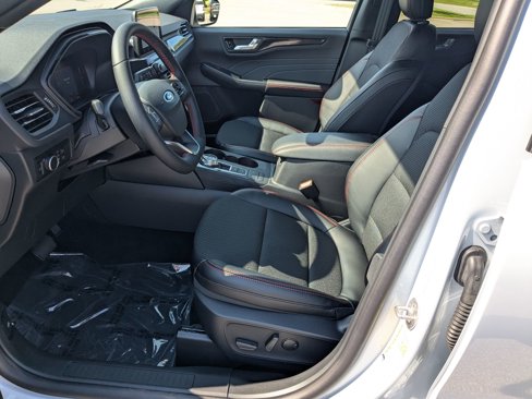 New 2025 Ford Escape ST-Line image 13