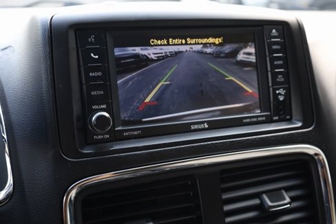 Used 2016 Dodge Grand Caravan SE w/ Quick Order Package 29E SE image 18