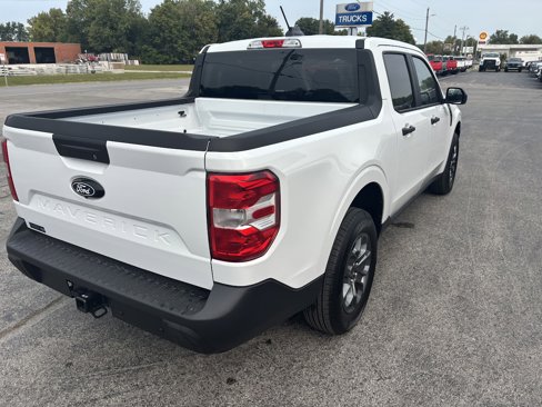 New 2025 Ford Maverick XLT image 4