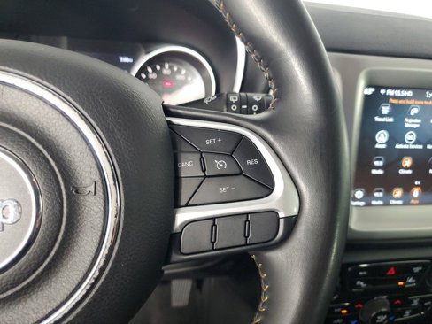 Used 2018 Jeep Compass Latitude w/ Popular Equipment Group image 24