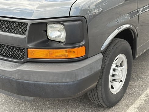 Used 2016 Chevrolet Express 2500 LS image 3