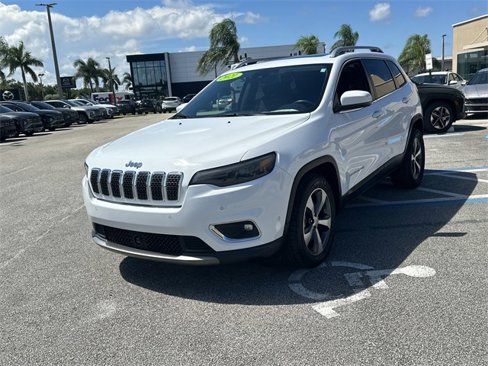 Used 2021 Jeep Cherokee Limited image 2
