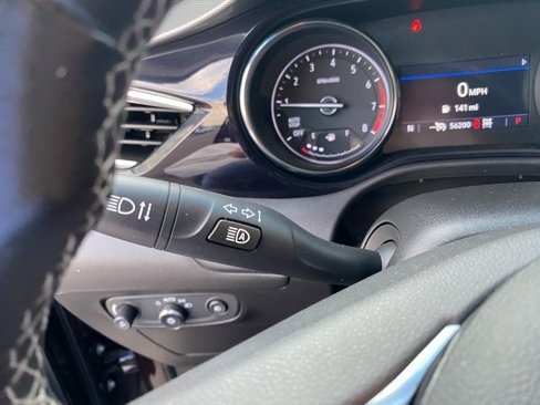 Used 2021 Buick Encore GX Essence image 28