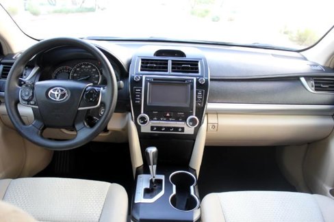 Used 2014 Toyota Camry LE image 17
