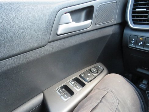 Used 2020 Kia Sportage LX w/ LX Popular Package image 21