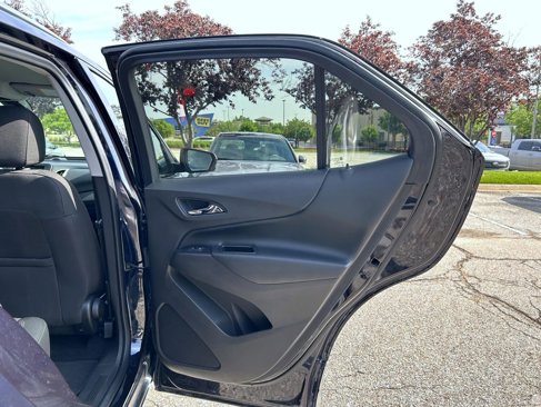Used 2020 Chevrolet Equinox LT image 17