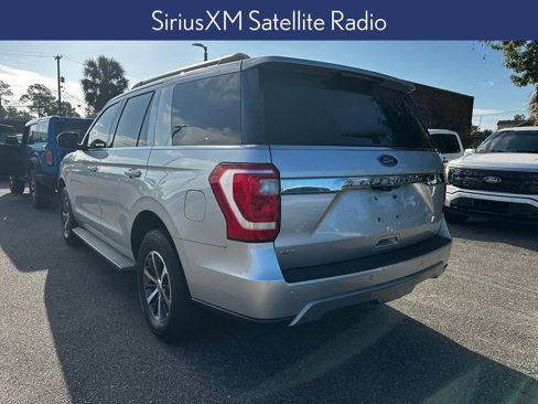 Used 2019 Ford Expedition XLT image 3