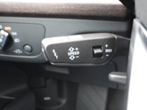 Used 2024 Audi Q5 2.0T Premium w/ Convenience Package image 29