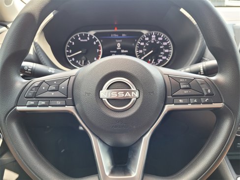 Used 2024 Nissan Sentra SV image 25