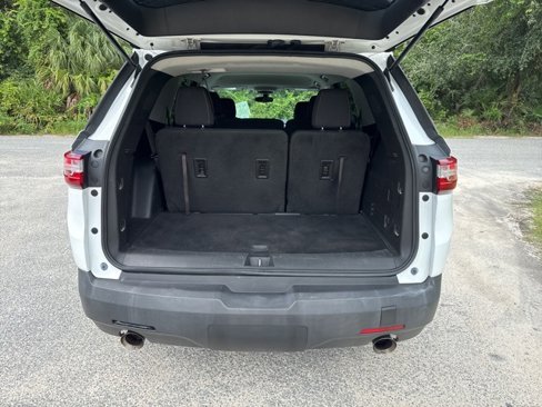 Used 2019 Chevrolet Traverse LS image 15