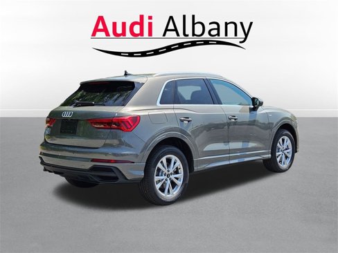 New 2025 Audi Q3 2.0T Premium image 4