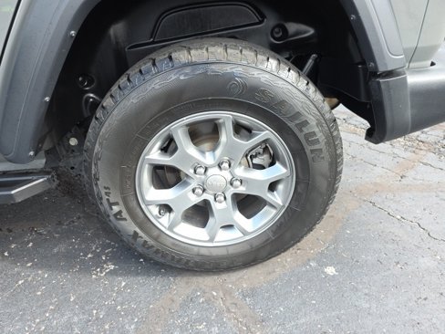 Used 2019 Jeep Wrangler Unlimited Sport S image 51