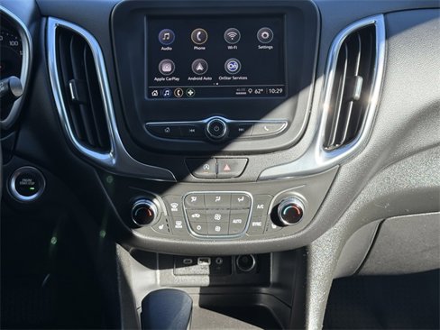 Used 2022 Chevrolet Equinox LT image 23