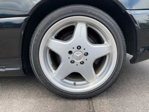 Used 2001 Mercedes-Benz SL 500 image 9