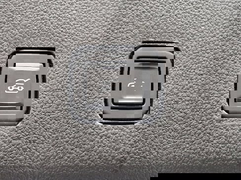 Used 2022 Chevrolet Traverse LT w/ Midnight/Sport Edition image 31