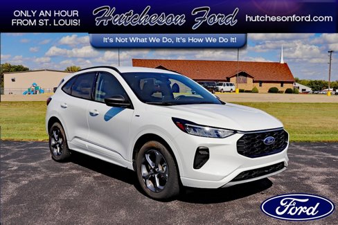 Used 2023 Ford Escape ST-Line image 1