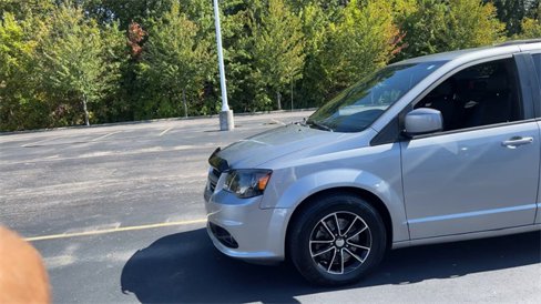 Used 2018 Dodge Grand Caravan GT image 4