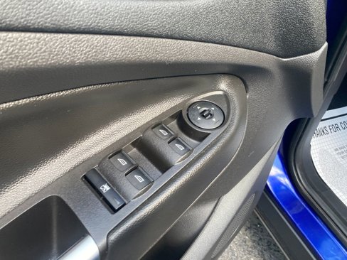 Used 2016 Ford Escape SE w/ SE Cold Weather Package image 14