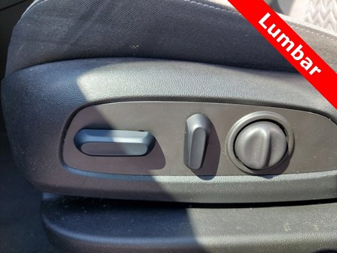 Used 2024 Chevrolet Equinox LS w/ LS Convenience Package image 16