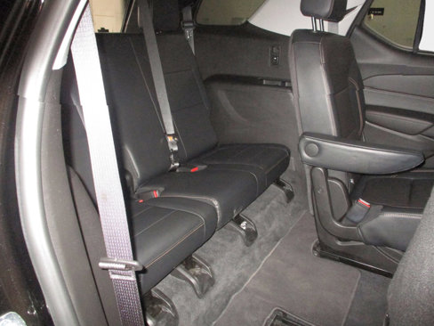 Used 2019 Chevrolet Traverse RS image 17