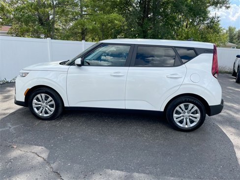 Used 2021 Kia Soul LX image 26