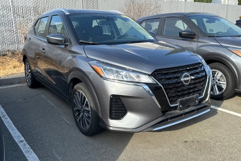 Certified 2024 Nissan Kicks SV image 2