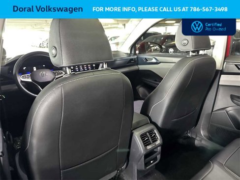 Used 2023 Volkswagen Taos SE w/ Panoramic Sunroof Package image 23