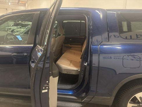 Used 2019 Honda Ridgeline RTL image 16