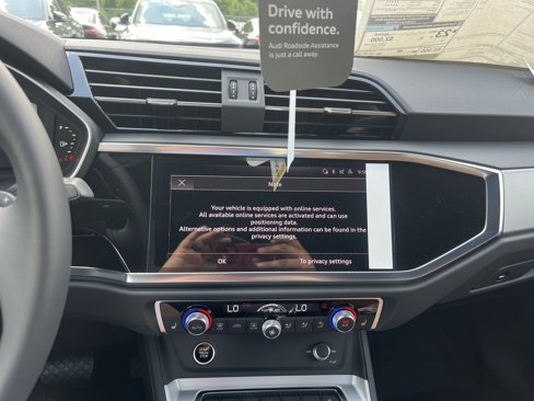 New 2025 Audi Q3 2.0T Premium image 10