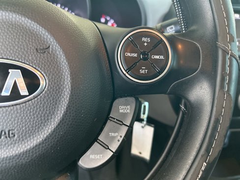 Used 2018 Kia Soul image 39