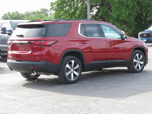 Used 2022 Chevrolet Traverse LT w/ LT Premium Package image 10