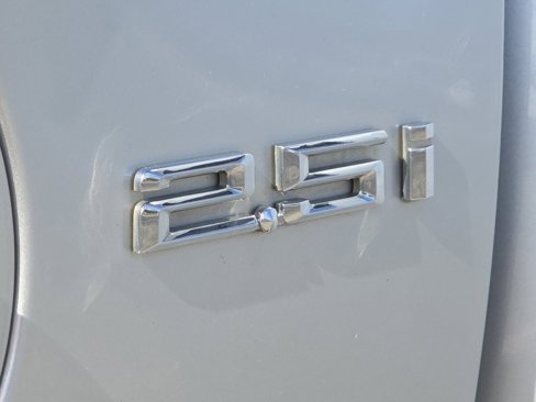 Used 2004 BMW Z4 2.5i image 13