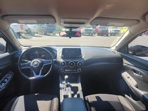 Used 2021 Nissan Sentra SV image 11