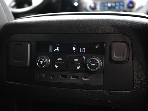 Used 2018 GMC Yukon SLT w/ Open Road Package image 17