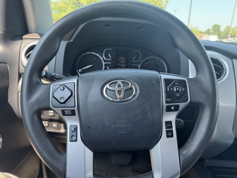 Used 2019 Toyota Tundra SR5 w/ SR5 Upgrade Package image 7