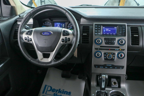 Used 2016 Ford Flex SE image 16