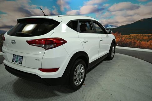 Used 2016 Hyundai Tucson SE w/ Option Group 02 image 11