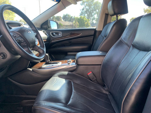 Used 2015 INFINITI QX60 AWD w/ Deluxe Touring Package image 7