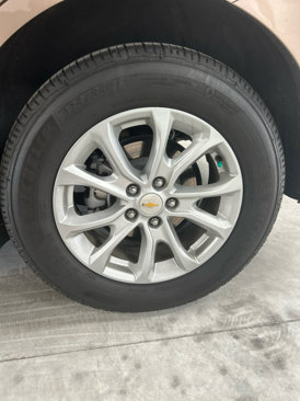 Used 2019 Chevrolet Equinox LS w/ LS Convenience Package image 9