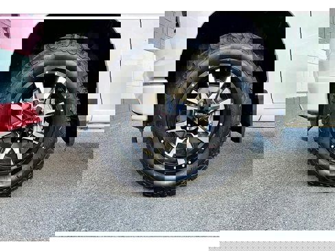 Used 2022 Chevrolet Silverado 1500 Custom image 8